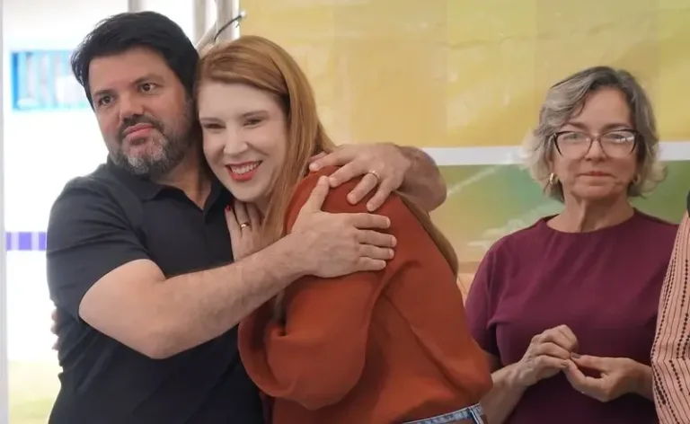 Prefeito dá aval a reeleição de Andreia Rezende para a presidência da Câmara de Anápolis admin