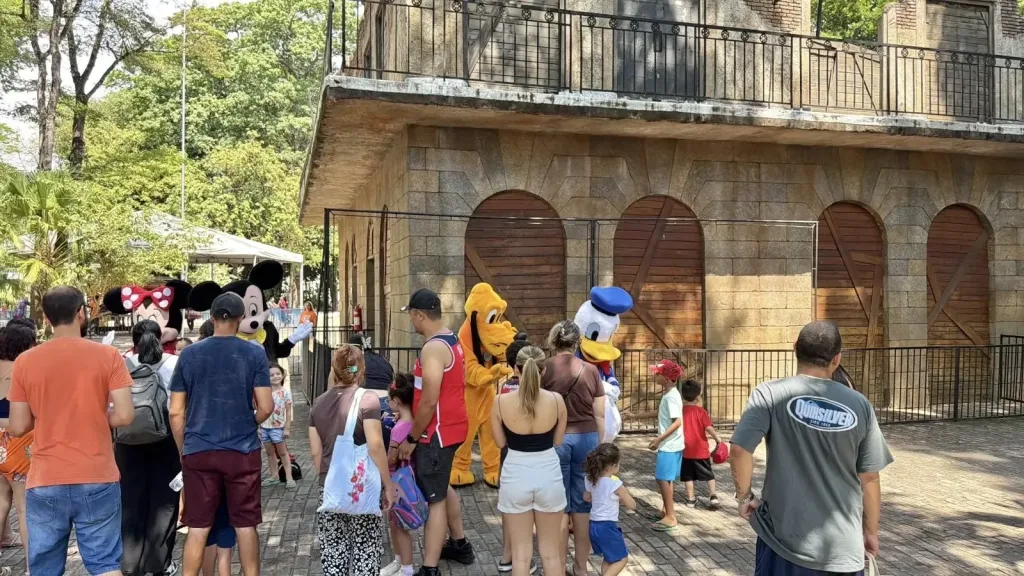 Mutirama recebe 5,5 mil visitantes no primeiro dia de reabertura admin