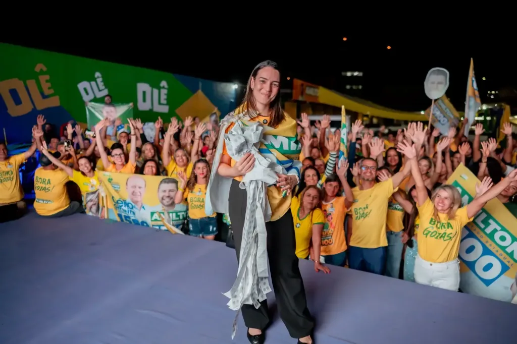 Mais votada da história de Goiás, Carol do Amiltinho promete continuar legado de marido admin